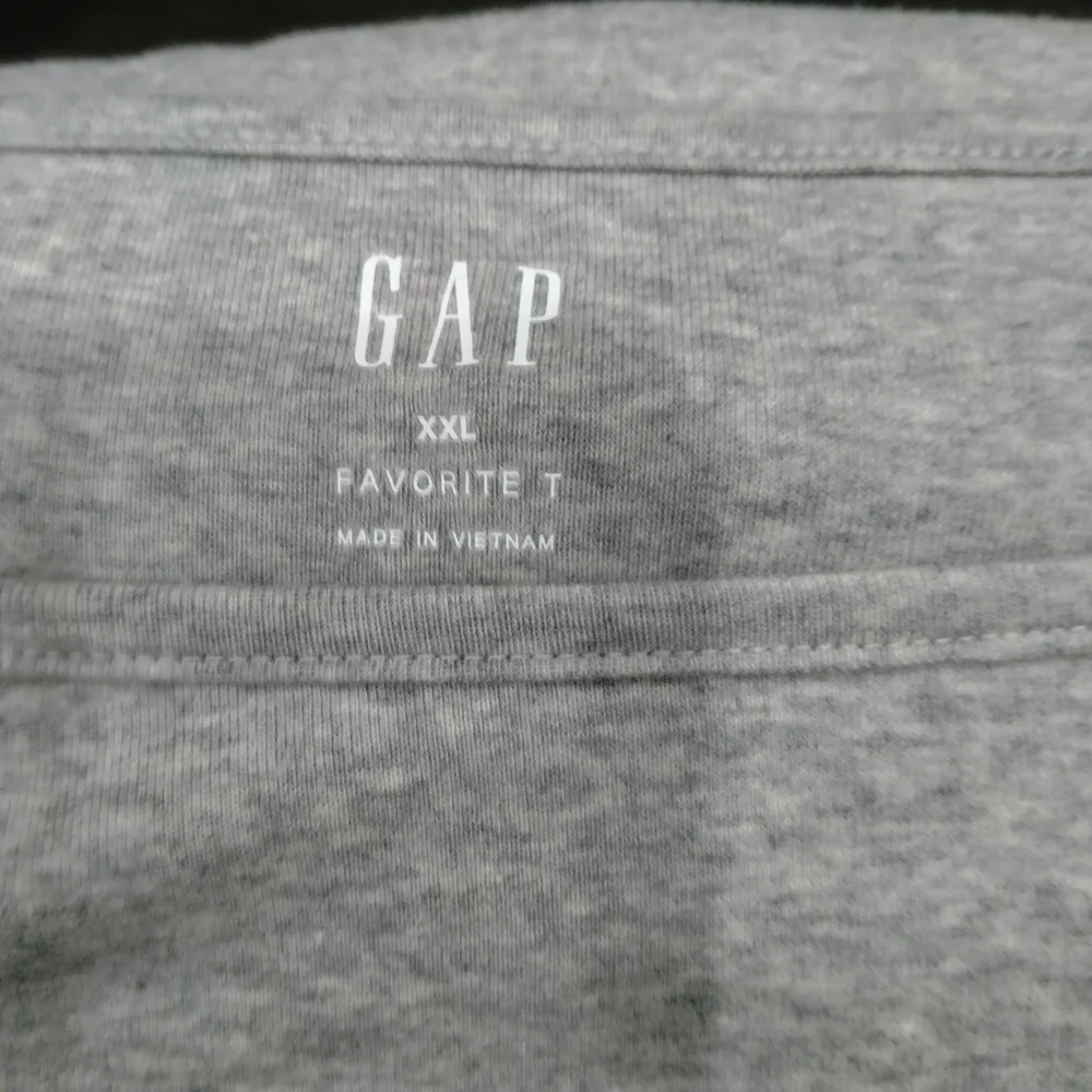 GAP Favorite Tee Bundle! - Picture 10 of 11